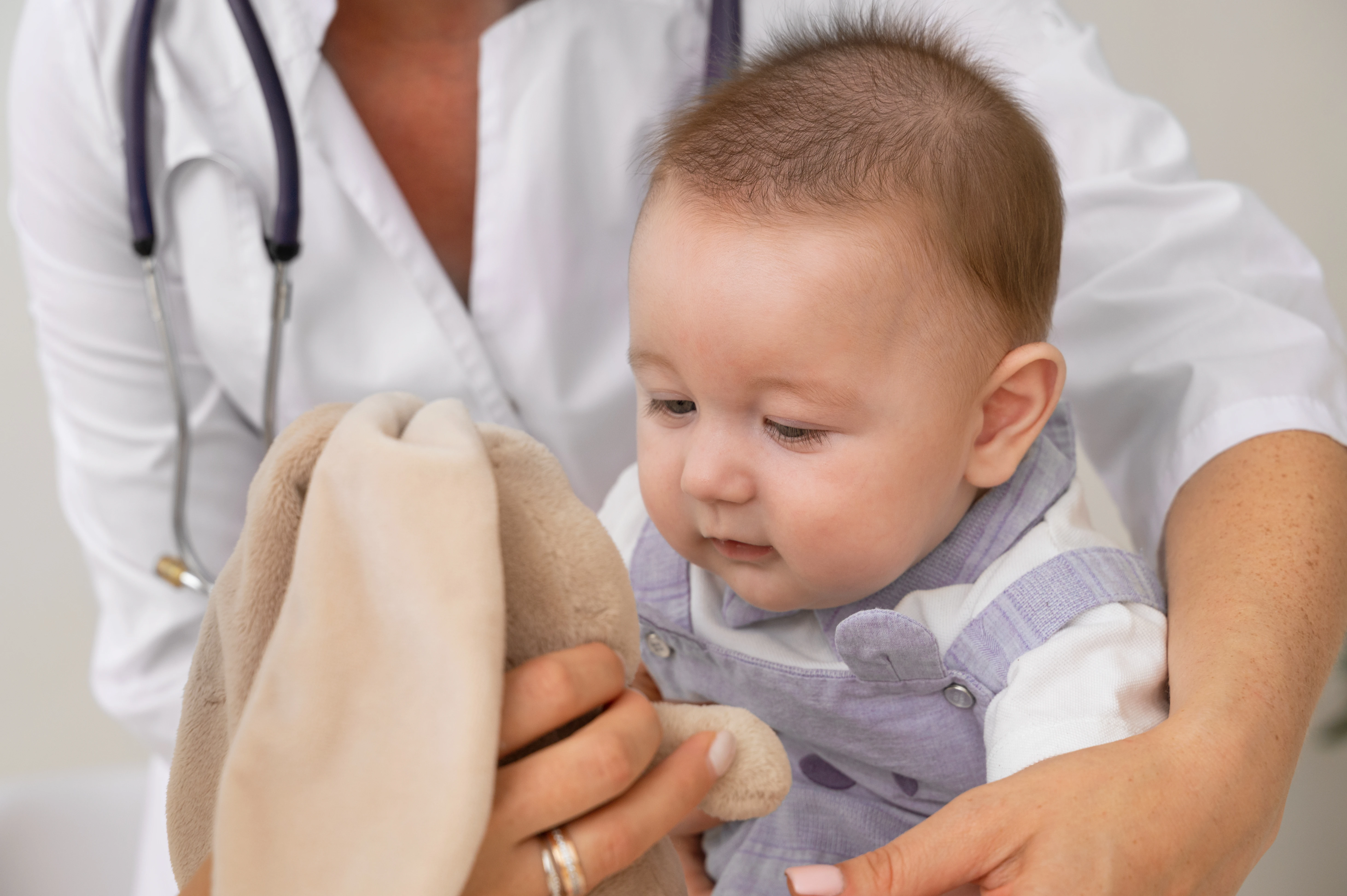 Piel  atópica en bebés: qué es, síntomas y causas